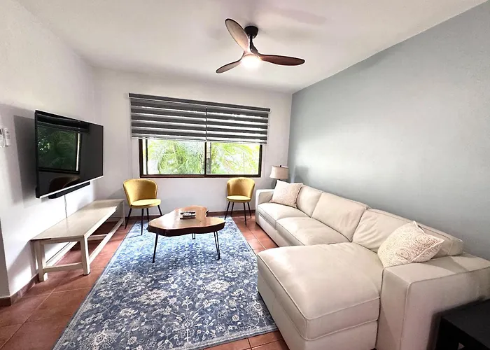 Gorgeous Three Bedroom Townhouse