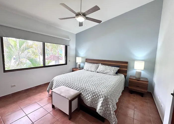 Gorgeous Three Bedroom Townhouse