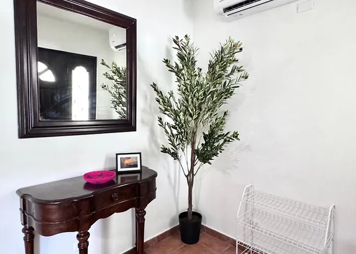 Gorgeous Three Bedroom Townhouse