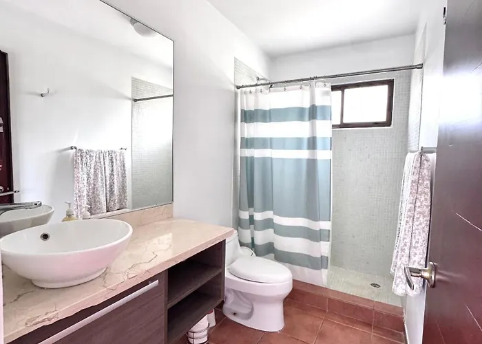 Ferienhaus Gorgeous Three Bedroom Townhouse Coco