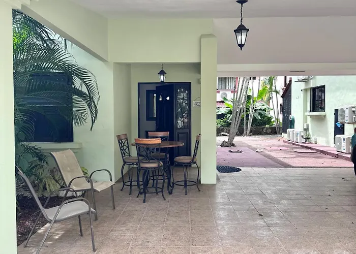 Gorgeous Three Bedroom Townhouse Coco